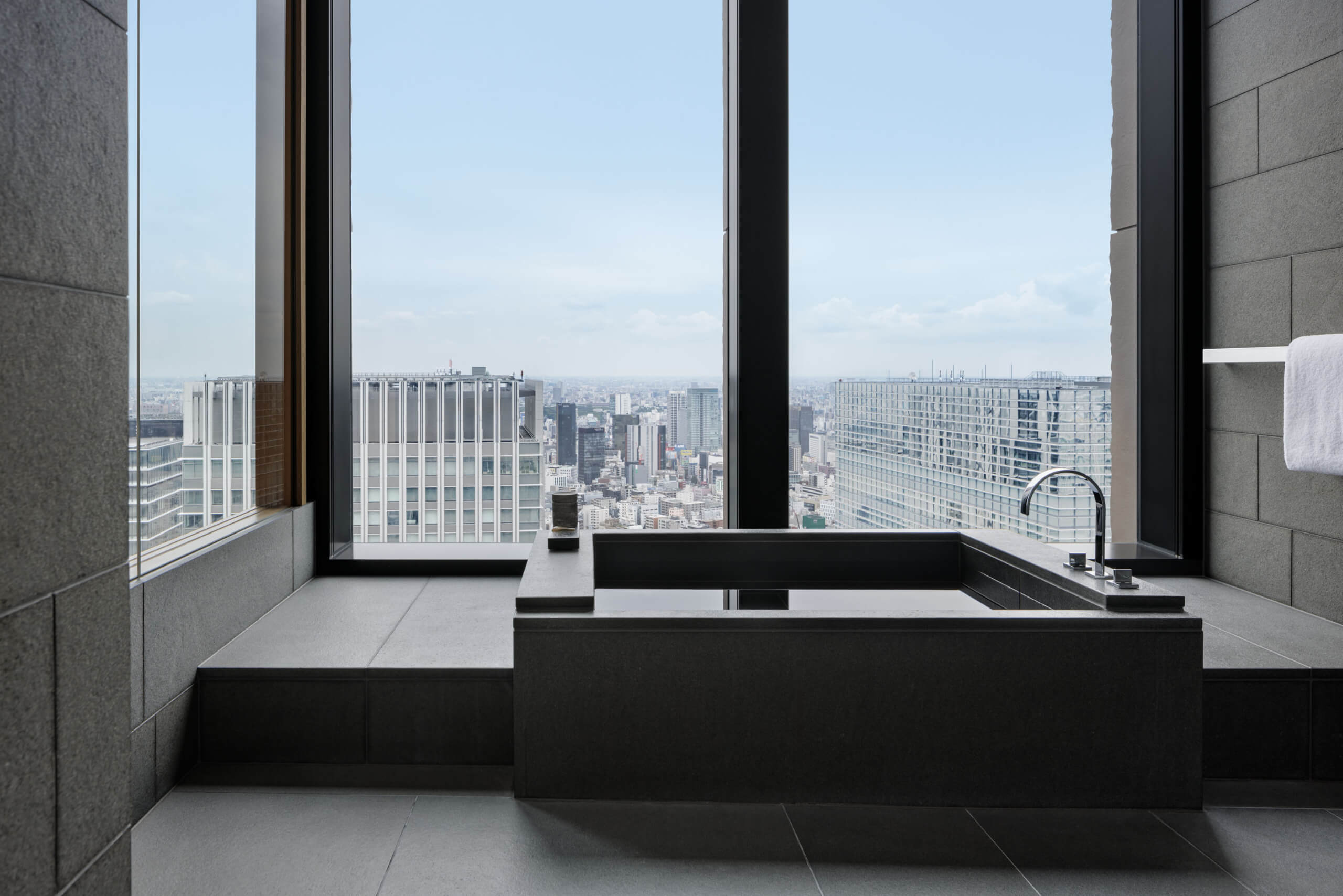 Bañera Suite Panorama, Hotel Aman Tokyo